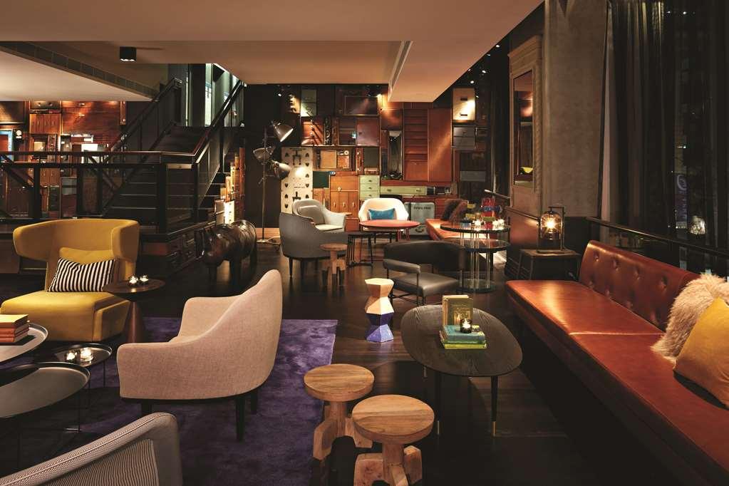 Qt Sydney Hotel Interior photo